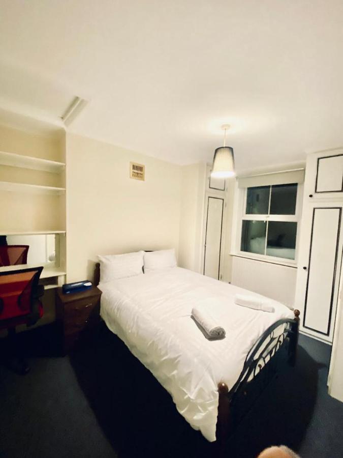 Apartment Beautiful House In